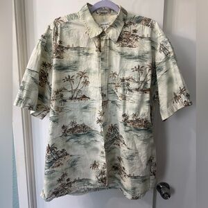 Vintage Pierre Cardin Island Print Men's Shirt - Cream and Green